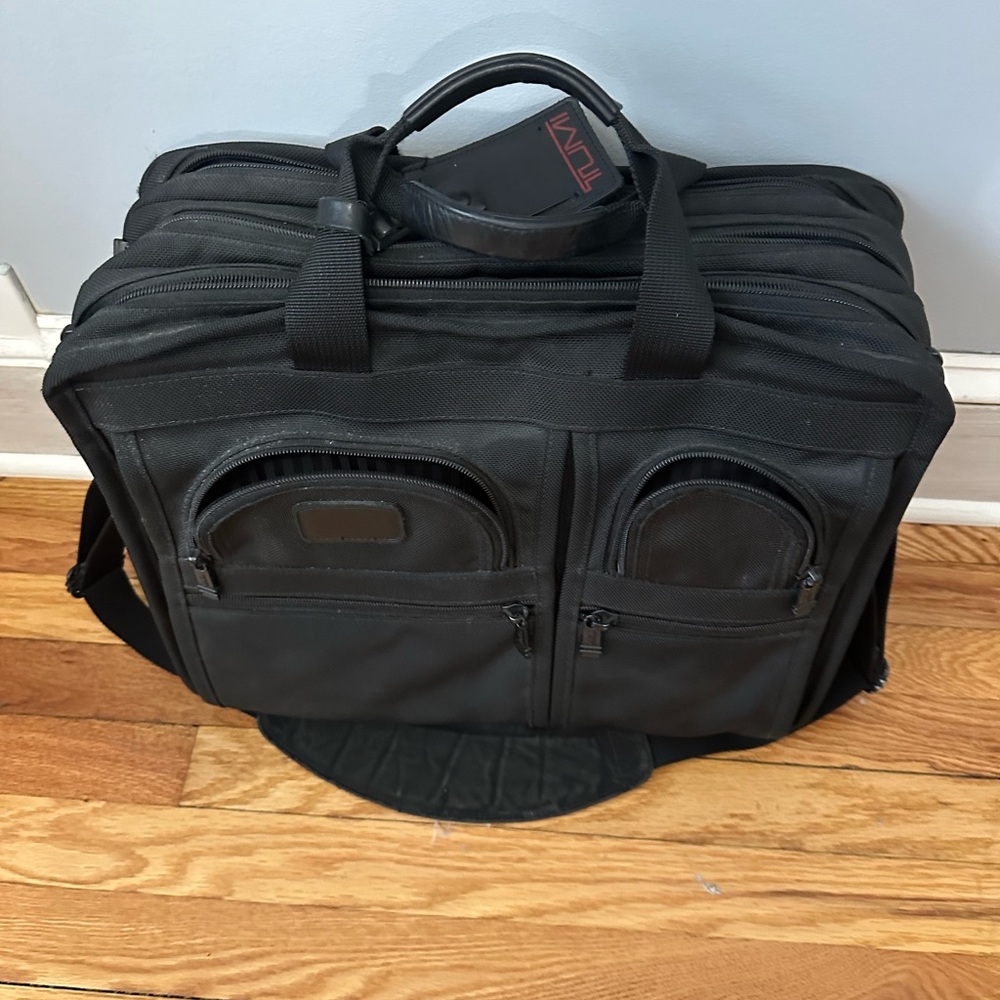 TUMI Black Business Bag 3WAY Nylon Organizer Laptop 267403